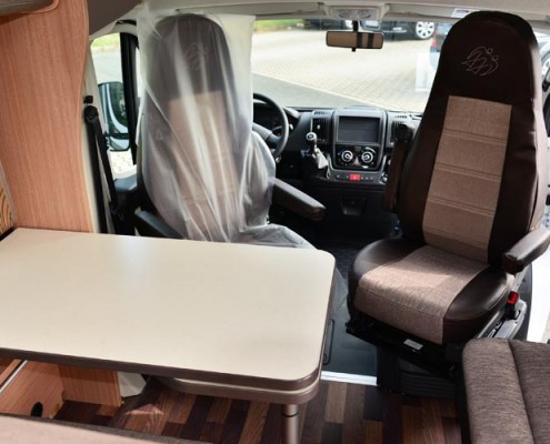 Knaus Sky Ti 650 MF Knaus Sky Ti 650 MF