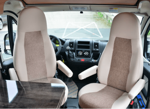 KNAUS Solution 4, Lederlenkrad_2