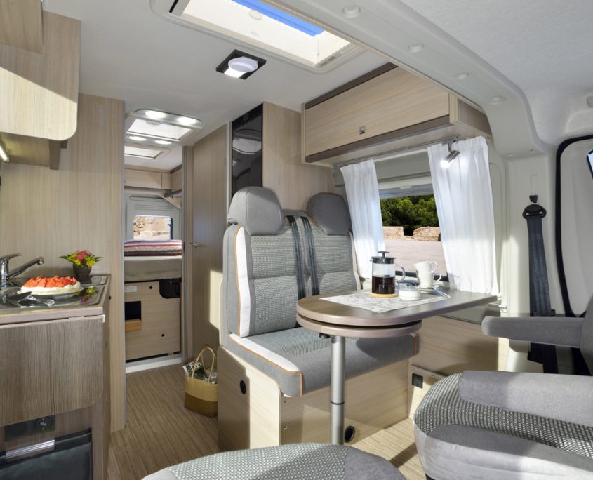 Roadstar_640_DK_Durchsicht_15073