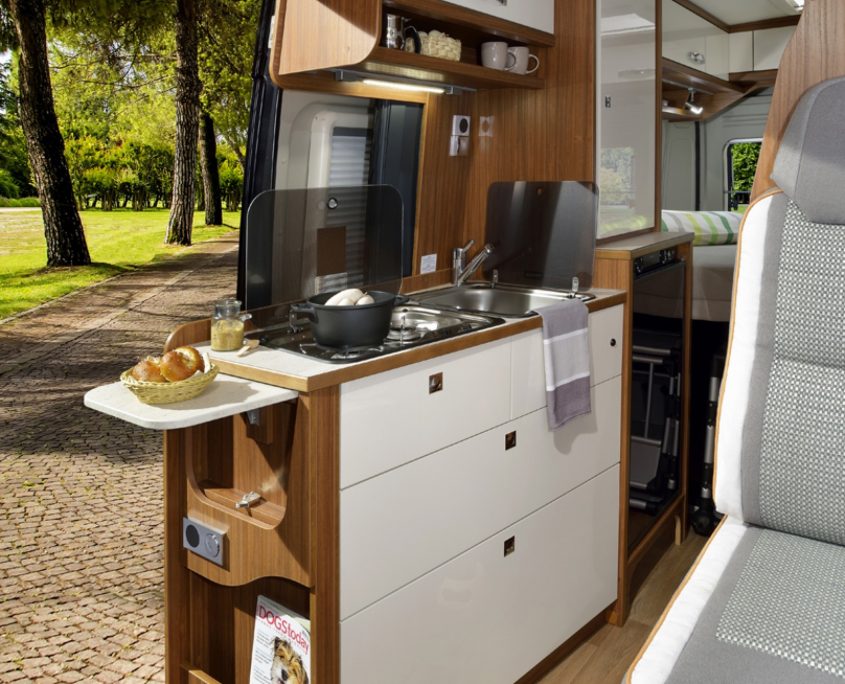 Globecar_Globescout_Kueche_14182