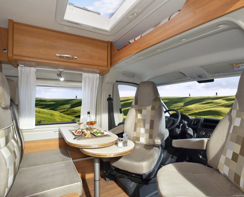 Globecar_Roadscout_R_Sitzgruppe_13567