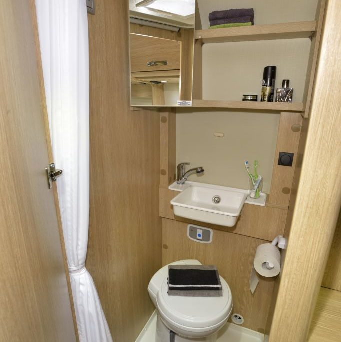 Roadcar-600-Bad-2017